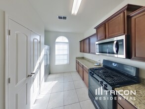 8995 Blackhaw St in Forney, TX - Building Photo - Building Photo