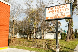 The Legacy Apartments in Houston, TX - Building Photo - Building Photo