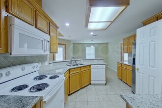 15334 Guadalupe River Dr in Corpus Christi, TX - Building Photo - Building Photo