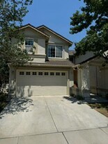 1825 Resistol Dr in Reno, NV - Building Photo