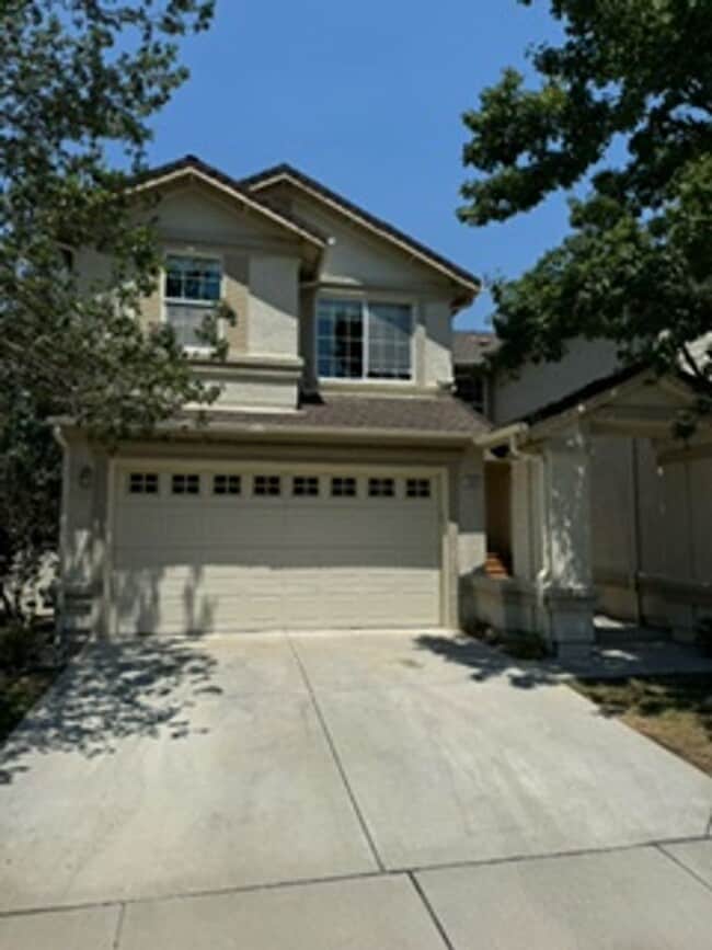 property at 1825 Resistol Dr