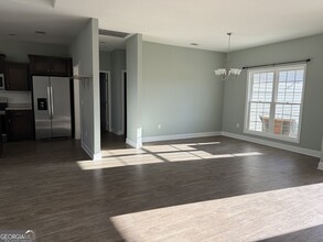 245 Fallen Leaf Dr in Brooklet, GA - Building Photo - Building Photo