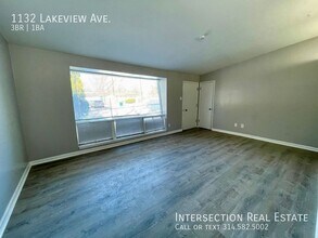 1132 Lakeview Ave in Spanish Lake, MO - Building Photo - Building Photo