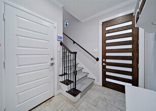 5703 Kansas St in Houston, TX - Building Photo - Building Photo