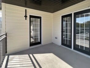 209 W Jefferson St in Winterset, IA - Building Photo - Building Photo