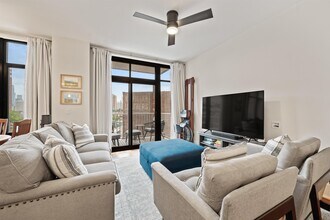 84 Willow Ave in Hoboken, NJ - Building Photo - Building Photo