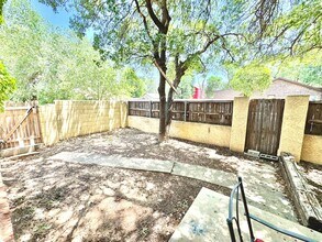 2702 23rd St in Lubbock, TX - Building Photo - Building Photo