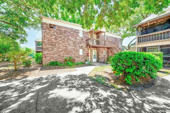 property at 10453 Carrollbrook Cir