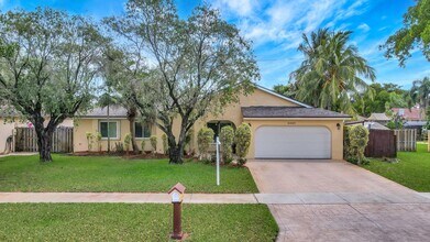 5340 SW 115th Ave in Cooper City, FL - Building Photo - Building Photo