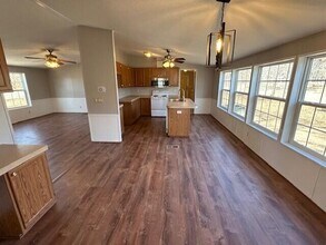 9051 Elm Dr in Joplin, MO - Building Photo - Building Photo