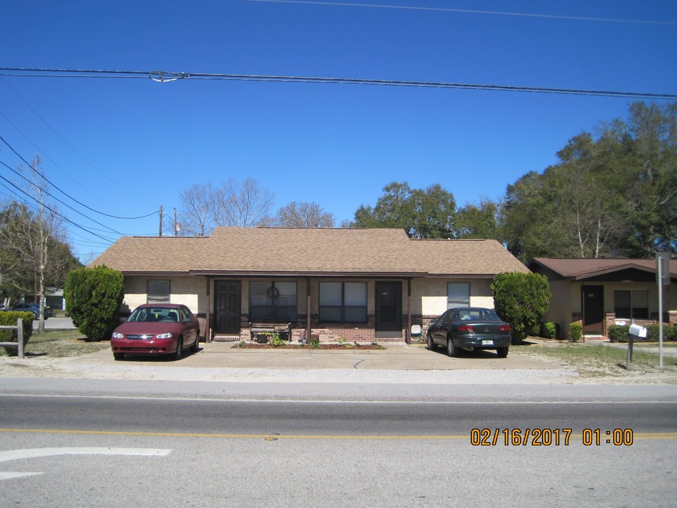 5805 Cherry St in Panama City, FL - Foto de edificio