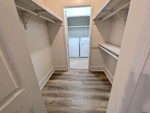 11011 Cal Rd in Baton Rouge, LA - Building Photo - Building Photo