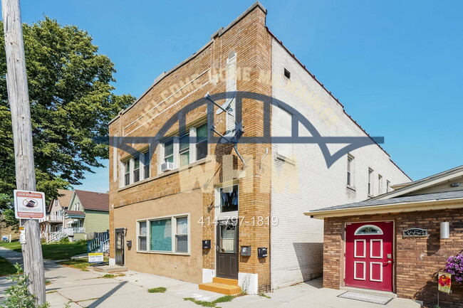 property at 3650 E Barnard Ave