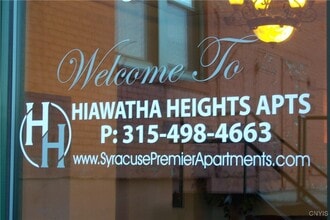 617 Hiawatha Blvd in Syracuse, NY - Building Photo - Building Photo