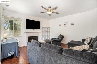 1701 Mt Silliman Way in Antioch, CA - Building Photo - Building Photo