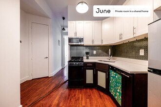 Room in Shared 3 bed/1 bath home in Brooklyn, NY - Building Photo - Building Photo