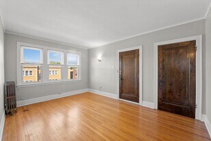 1941 Grove Ave in Berwyn, IL - Building Photo