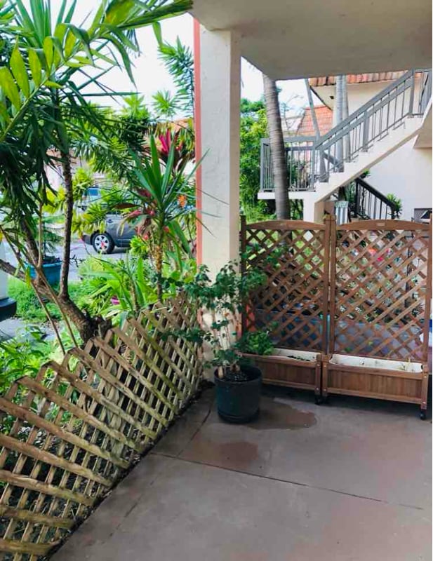 880 NE 207th Terrace in Miami, FL - Building Photo - Building Photo