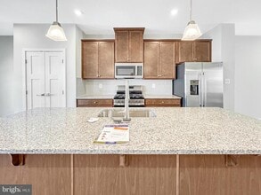 1785 Atlas Dr in Frederick, MD - Building Photo - Building Photo