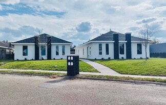 11 Angus St in Mission, TX - Building Photo