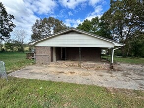410 Meadow Ln in Kings Mountain, NC - Building Photo - Building Photo