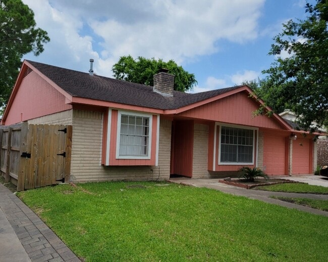 property at 11418 Hendon Ln