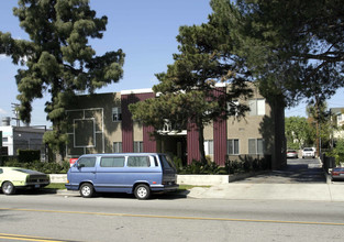 317 Western Ave in Glendale, CA - Building Photo - Building Photo