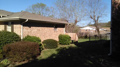 2512 Sharron Dr in Chattanooga, TN - Building Photo - Building Photo