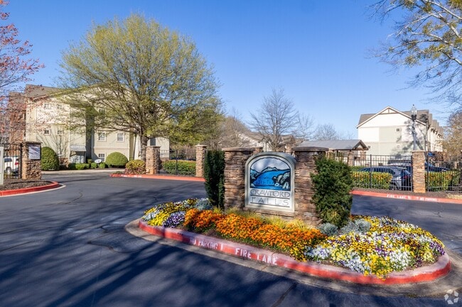 203 Kelly Rd, Unit 223