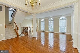 6430 Katherine Ann Ln in Springfield, VA - Building Photo - Building Photo