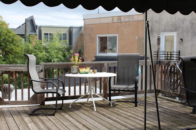 1017 N 4th St, Unit 2nd flr in Philadelphia, PA - Foto de edificio - Building Photo