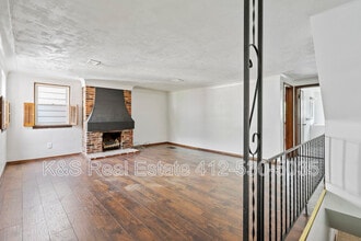 56 Wilson St in Pittsburgh, PA - Building Photo - Building Photo