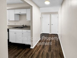 4 Nancy Dr in Mill Hall, PA - Building Photo - Building Photo