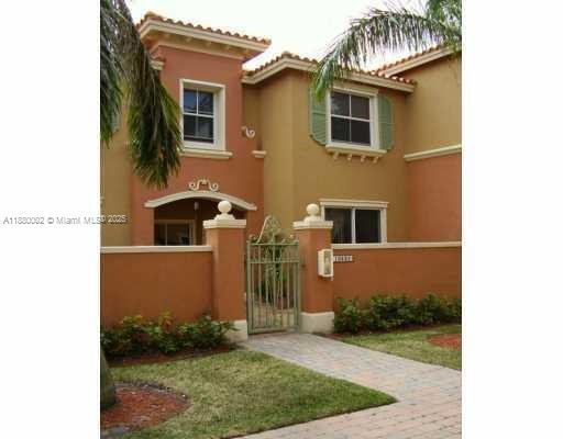 10669 SW 8th St in Pembroke Pines, FL - Building Photo - Building Photo