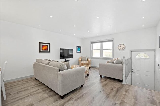 236 S Grandview Ave in Pittsburgh, PA - Building Photo - Building Photo