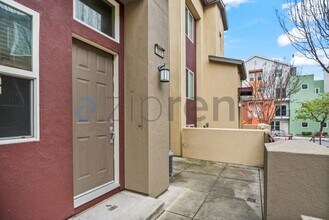 2858 10th St in San Pablo, CA - Building Photo - Building Photo