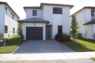 5816 Agostino Way in Ave Maria, FL - Building Photo