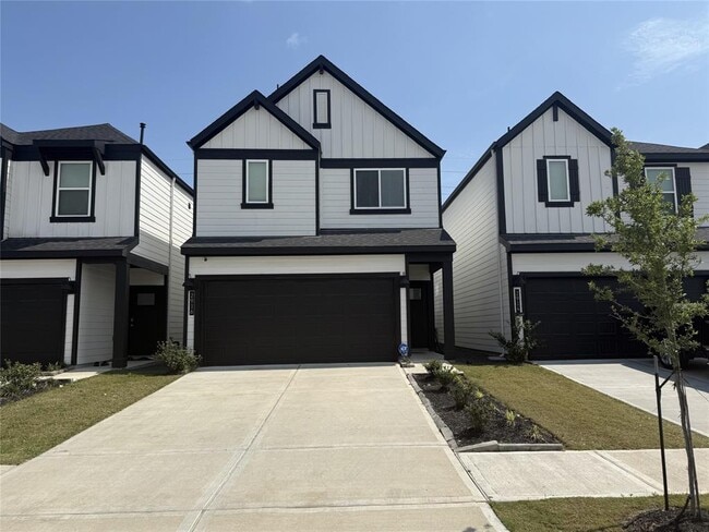 property at 2911 Crown Gate Dr