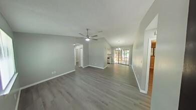 6440 NW 66th Ct in Ocala, FL - Building Photo - Building Photo