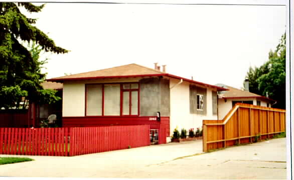 3542-3544 Hoover St in Redwood City, CA - Building Photo - Building Photo