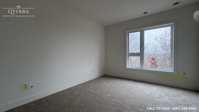 16 Melbourne Av in St Catharines, ON - Building Photo - Building Photo