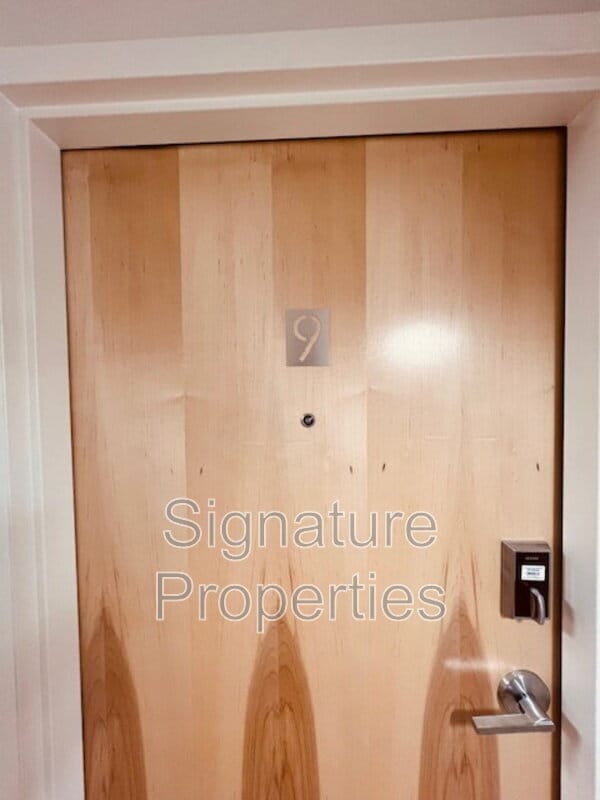 property at 712 High St