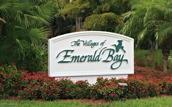 306 Emerald Bay Cir in Naples, FL - Building Photo - Building Photo