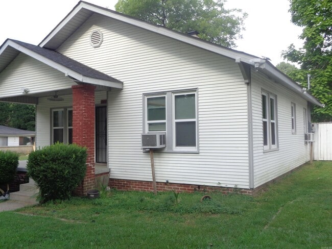 1201 Division St in North Little Rock, AR - Building Photo - Building Photo