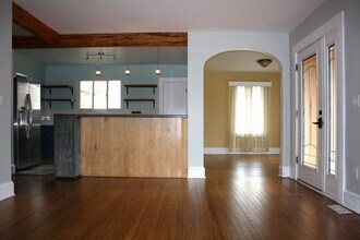 659 Evergreen Ave in Charlottesville, VA - Foto de edificio - Building Photo