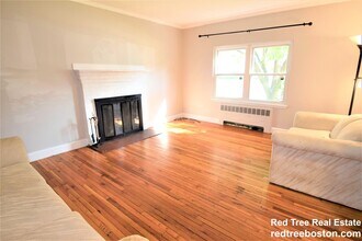 9-11 Undine Rd. Unit 1 in Boston, MA - Building Photo - Building Photo