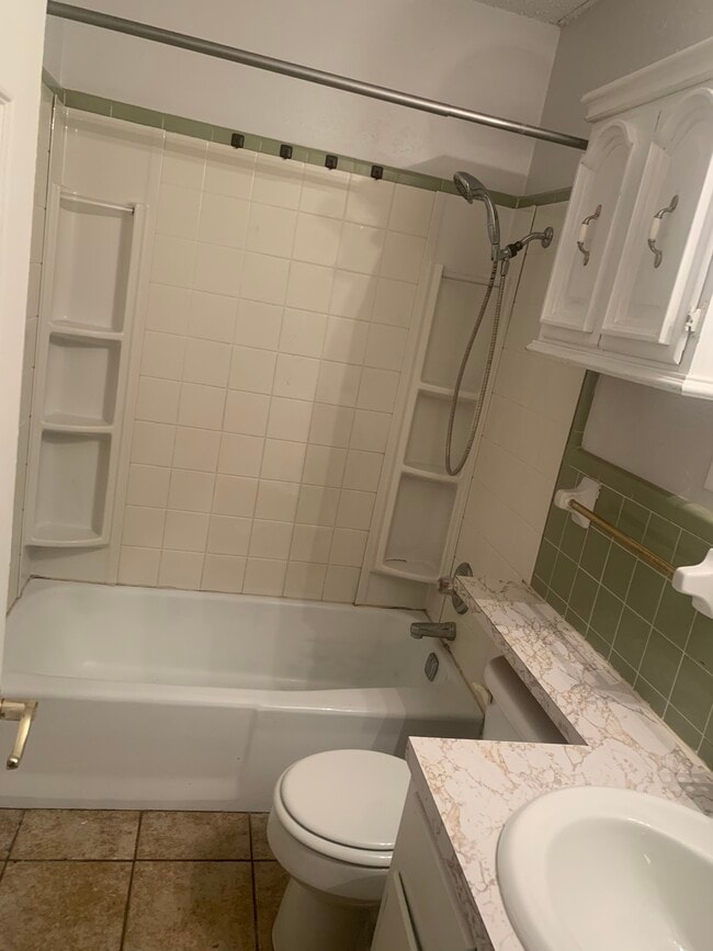 704 Apollo Dr in Denton, TX - Building Photo - Building Photo