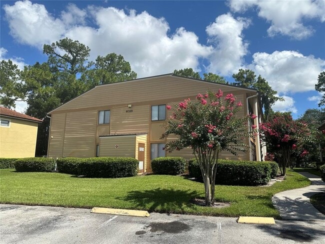 6019 Scotchwood Glen