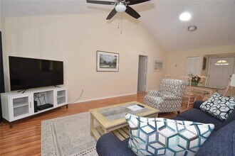1677 Brookhouse Cir, Unit BR224 in Sarasota, FL - Building Photo - Building Photo