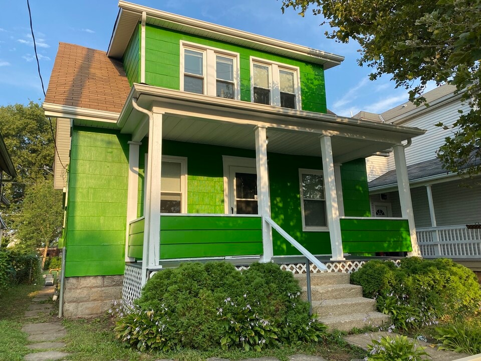 271 Gift St. in Columbus, OH - Foto de edificio
